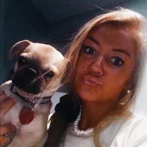 Meet your Posher, Bella